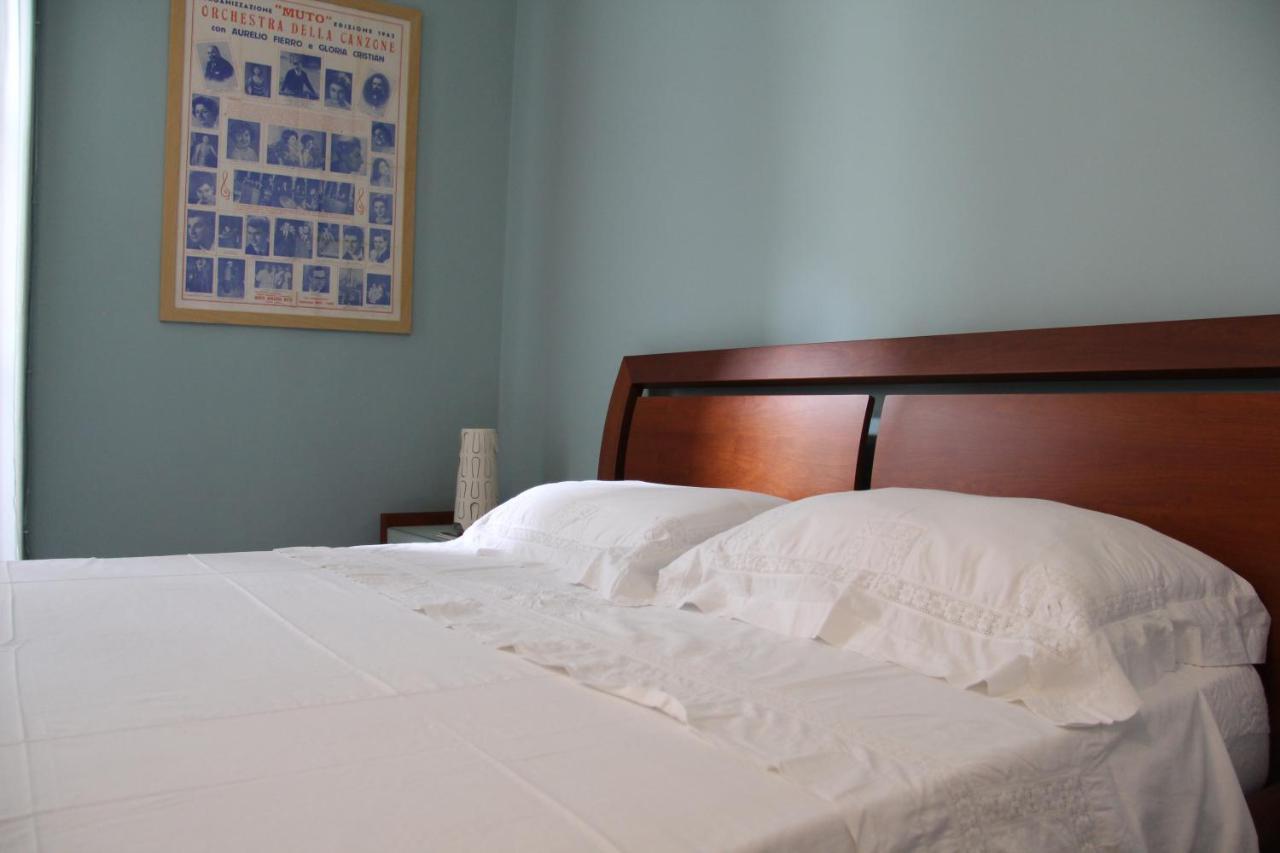 Casa Vacanza Icaros, Ortigia Hictoric Center, 200 Mt From The Beach Сиракуза Екстериор снимка